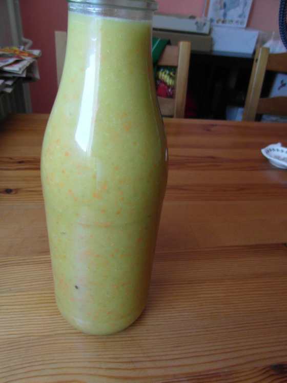 Meluono-ananasové smoothie
